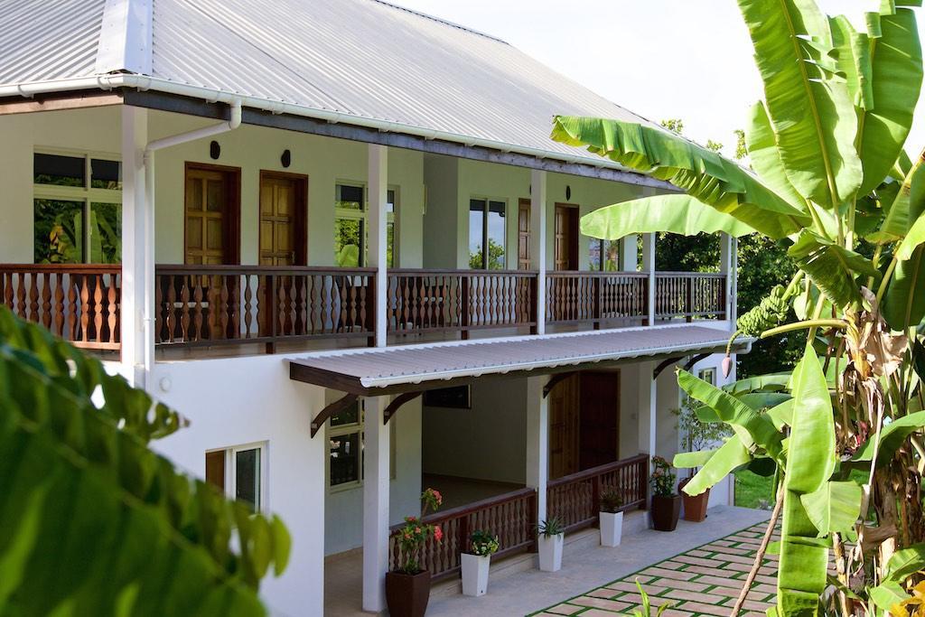 Cote Jardin - Chalets Cote Mer Baie Sainte-Anne Extérieur photo
