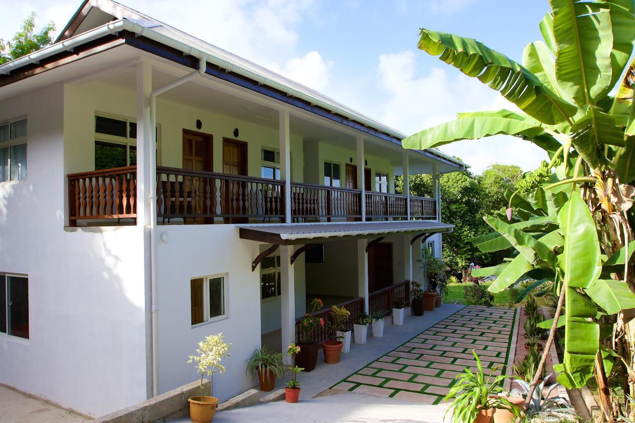 Cote Jardin - Chalets Cote Mer Baie Sainte-Anne Extérieur photo