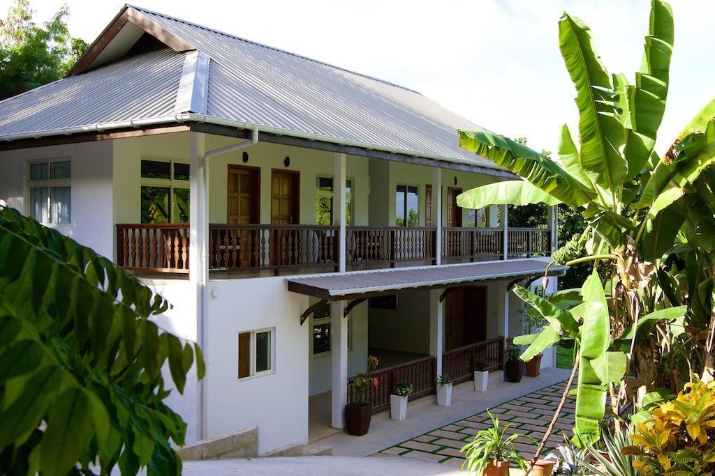 Cote Jardin - Chalets Cote Mer Baie Sainte-Anne Extérieur photo